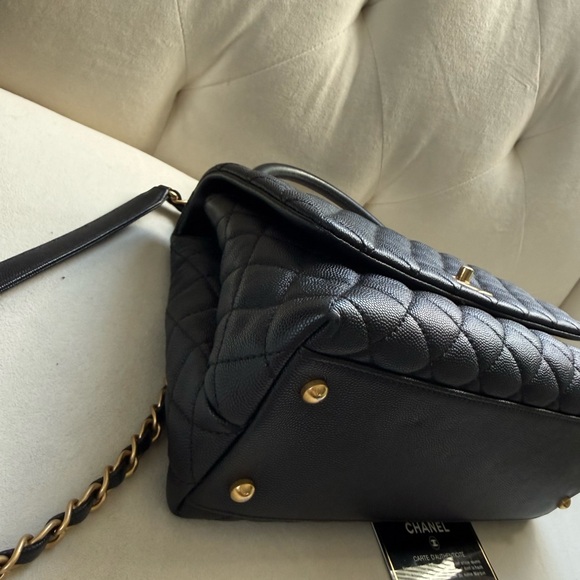 Coco CHANEL Black Caviar Top handle with Gold Accents - Picture 7 of 11